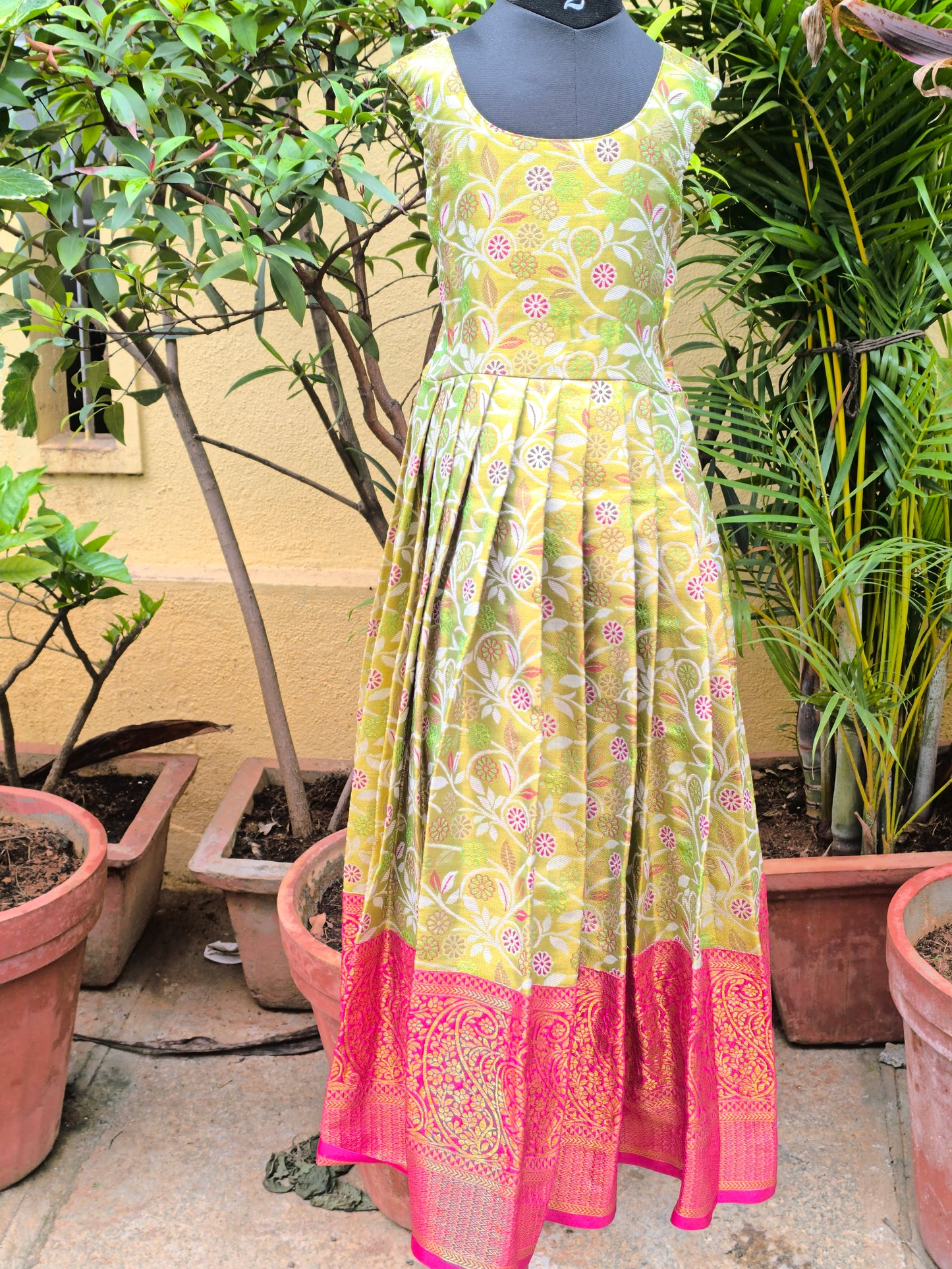 Calla - Semi Kanchipuram Pattu Frocks/Gown with Blouse and Detachable Duppatta with Waist Belt