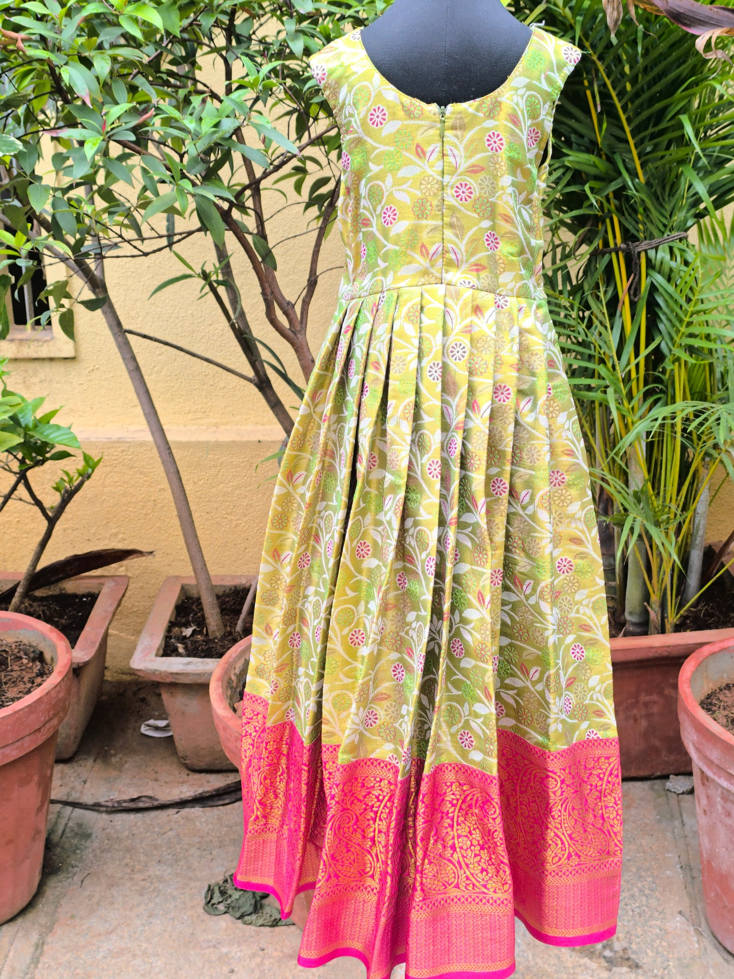Calla - Semi Kanchipuram Pattu Frocks/Gown with Blouse and Detachable Duppatta with Waist Belt
