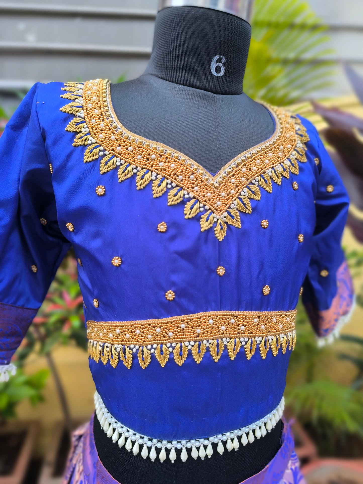 Aadhya - Semi Kanchi Silk Pattu Paavadai/Langa Blouse